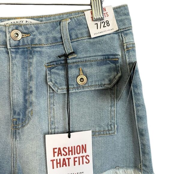 NWT Celebrity Pink High Rise Flap Pocket Denim Cutoff Shorts - Picture 3 of 4